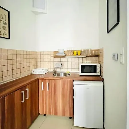 Kazy8 New Life Apartment